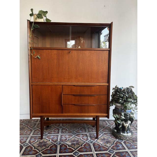 Mid-Century Modern Danish Cabinet, 1960s For Sale - Image 4 of 16