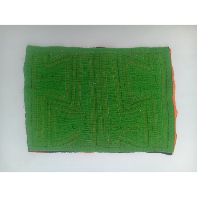 Mola Fabric by Cuna Indians from San Blas Island, Panama, 1970s, in Very Good conditions. Designed 1970 to 1979