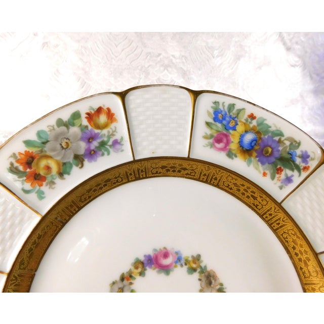 1930s 1930s Rosenthal White Floral Dinner Plate - Set of 6 For Sale - Image 5 of 9