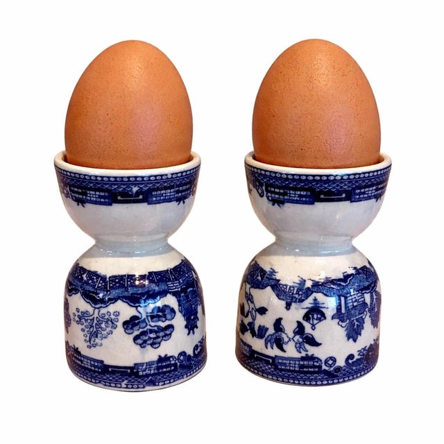 Chinoiserie Vintage Blue Willow Chinoiserie Double Egg Cups - a Pair For Sale - Image 3 of 8