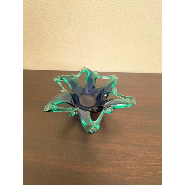 Mid-Century Modern Murano Mid 20th Century Modern Kelly Green Candy Dish Sculpture For Sale - Image 3 of 5