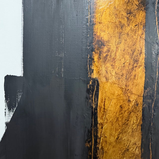 Uniting the primal density of forms with the captivating fluidity of oil paint, in order to create a visual dialogue that...