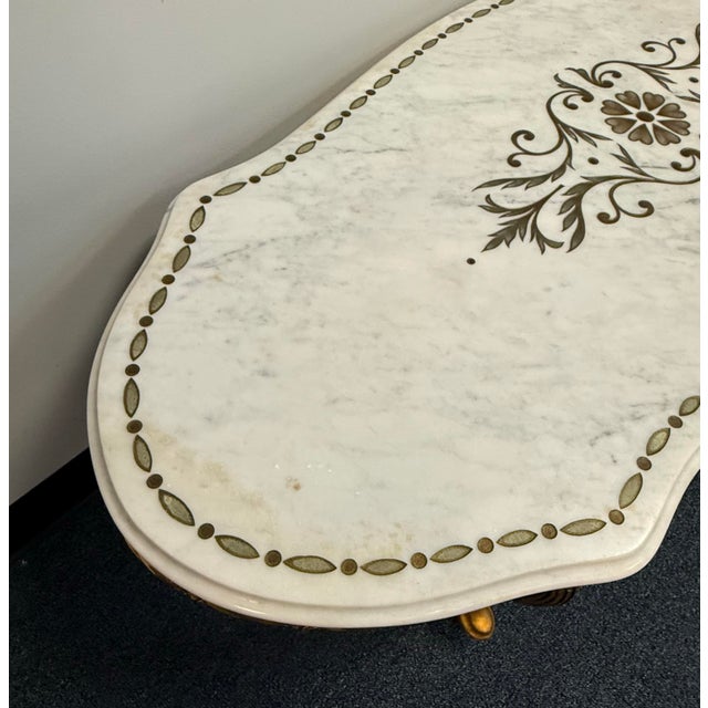 Mid 20th Century Rococo Etched Floral Motif Marble Top Giltwood Coffee Table For Sale - Image 4 of 10