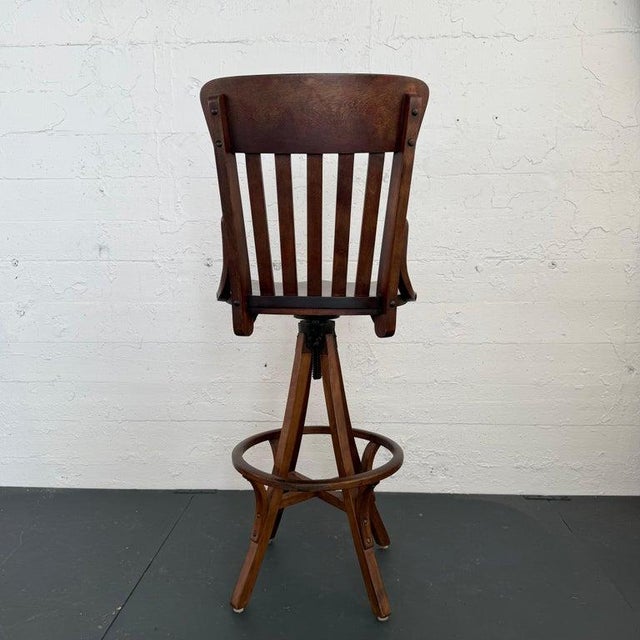 1920s Oak Craftsman Swivel Architect's Drafting Stool For Sale In New York - Image 6 of 12
