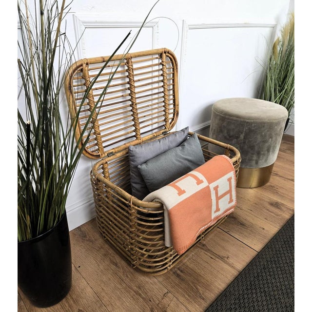 Beautiful 1960s Italian Mid-Century Modern basket or container, perfect in any next to a sofa or in a bedroom as pillow or...