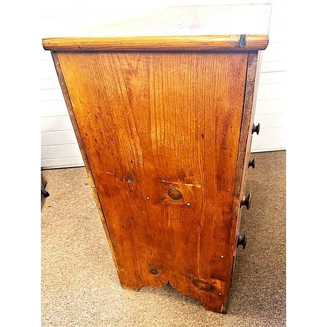 Wood Antique American Early 19th Century 2 Drawer Pine Blanket Chest For Sale - Image 7 of 11