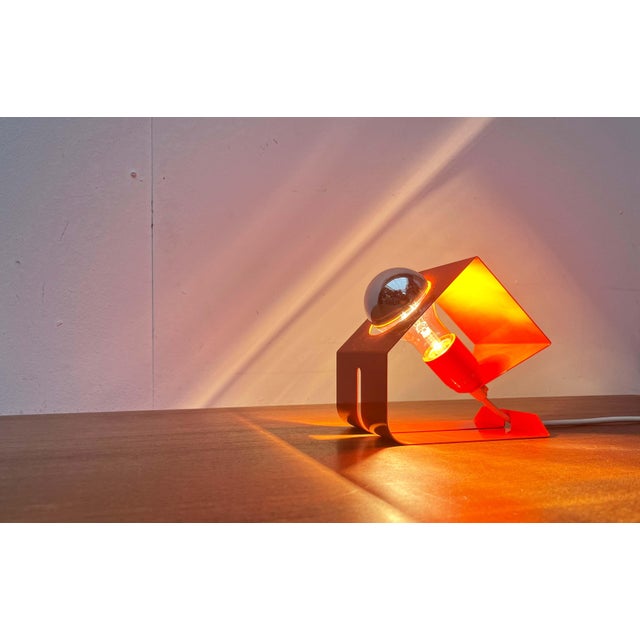 Metal Mid-Century Modern Space Age Minimalist Orange Metal Table Lamp, 1960s For Sale - Image 7 of 18