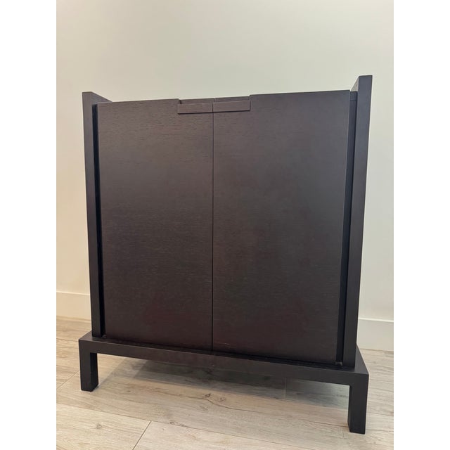 Antonio Citterio Pair of Maxalto “Apta” Cabinets by Antonio Citterio – Wenge, Italy For Sale - Image 4 of 7