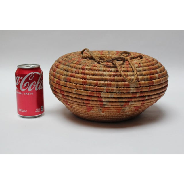 1940s Vintage American Indian Style Dyed and Coiled Chevron Wicker Basket For Sale - Image 5 of 11