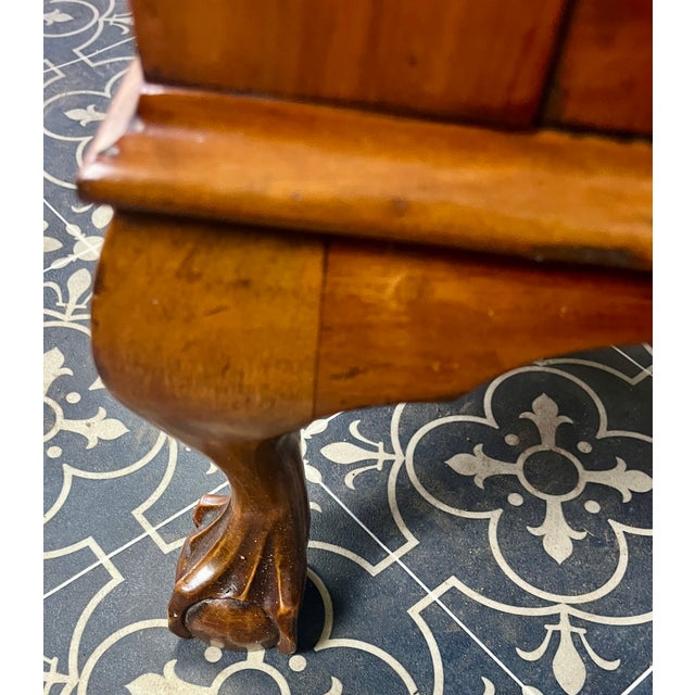 Mid-Century Modern Vintage Art Deco Cocktail Display Cabinet in Walnut and Mahogany, 1930s For Sale - Image 3 of 18