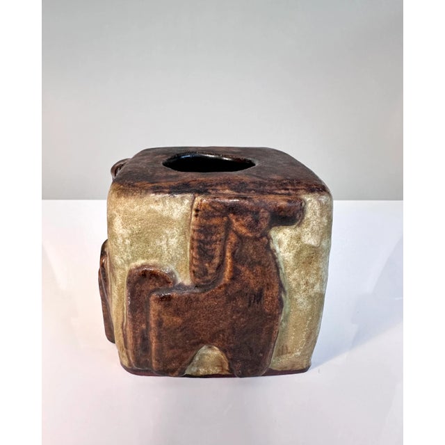 This high-quality studio ceramic art vase was created by the German artist Helmut Friedrich Schäffenacker (1921-2010). Its...