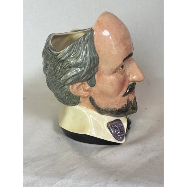 Vintage William Shakespeare Toby Jug For Sale - Image 4 of 7