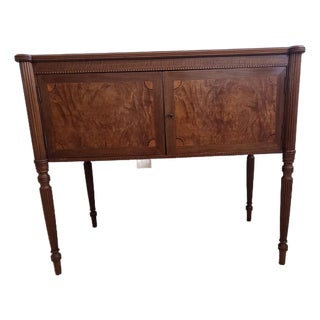 1920s The Royal Furniture Company Mahoghany Inlaid Sideboard For Sale