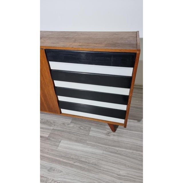 Sideboard attributed to Jiri Jiroutek for Interier Praha, 1960s For Sale - Image 10 of 18