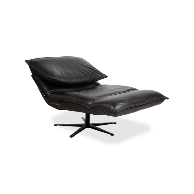 Free Motion Edit 2 Leather Armchair in Black with Electric Reclining Function from Koinor For Sale - Image 5 of 16