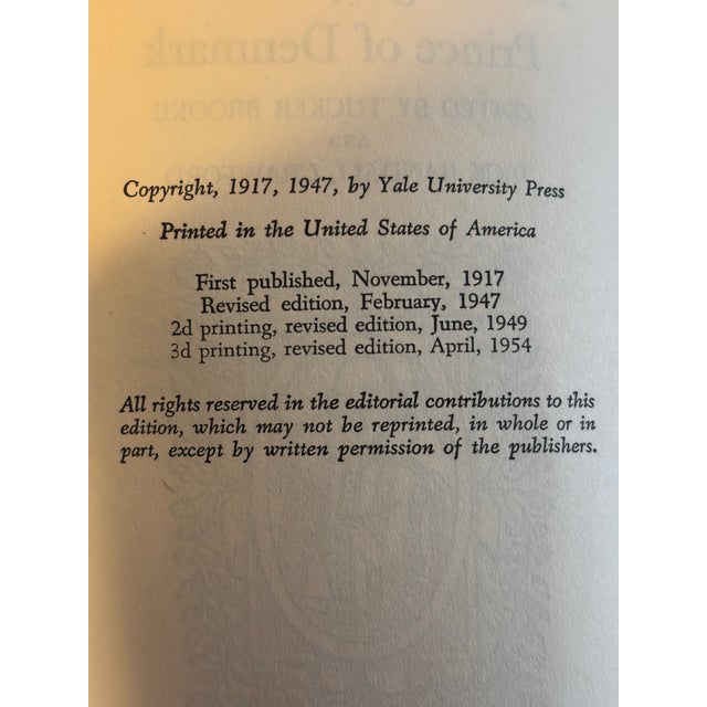 17th Century 17th Century 13 Shakespeare Books Collection - The Yale Shakespeare For Sale - Image 5 of 12