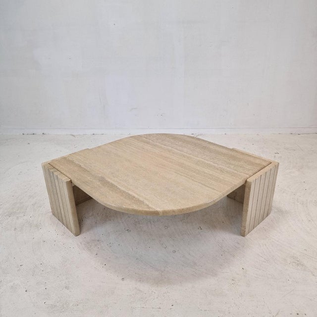 Beige Italian Coffee Table in Travertine, 1980s For Sale - Image 8 of 18
