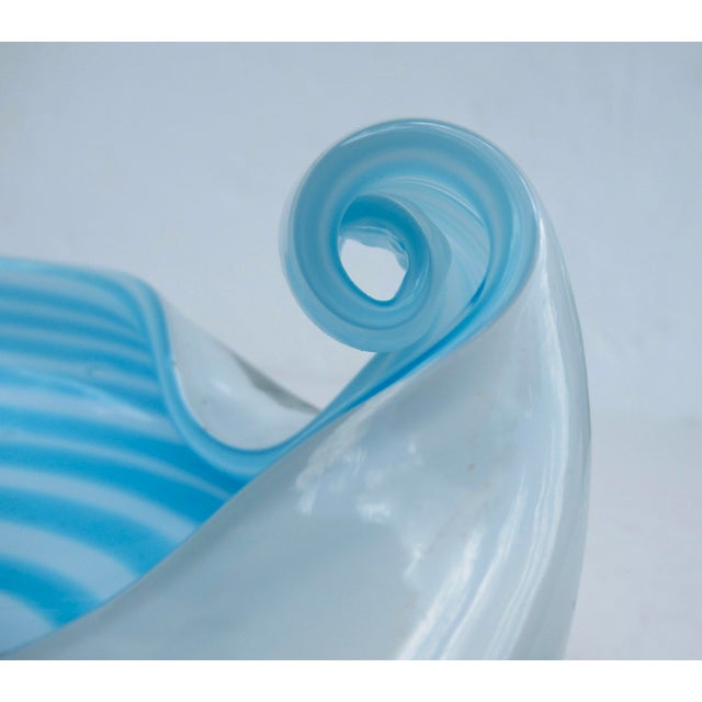 C.1960's Italian Hand-Blown Alfredo Barbini "Infinity," Swirl Triple Cased Murano Catchall Bowl For Sale - Image 11 of 18