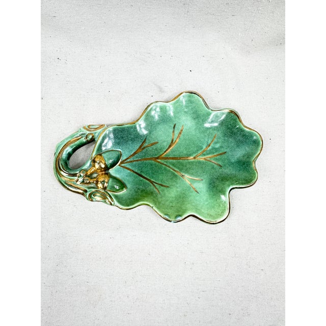 1950s Signed Handmade Majolica Style Green Leaf Serving Dish With Gold Trim For Sale In New Orleans - Image 6 of 8