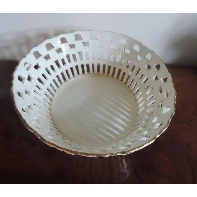 White 19th Century French Luneville Pottery Reticulated Centerpiece Basket Bowl in White & Gold For Sale - Image 8 of 11