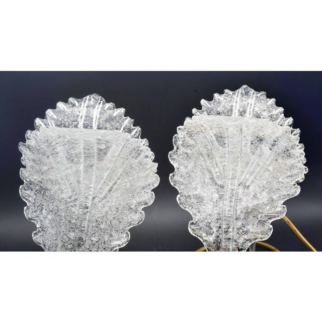 Italian 1970s Set of 2 Murano Glass "Swan Shape" Table Lamps Trasparent Leaves For Sale - Image 3 of 10