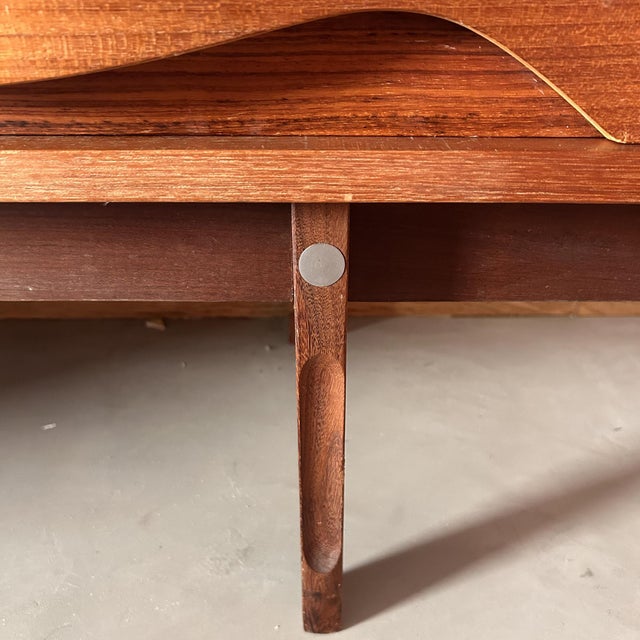 Italian Highboard in Teak with Sliding Doors from Dassi, 1960s For Sale - Image 12 of 14