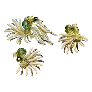 MCM Jewelry Coro Style Brooch and Earrings Set Off-White Enamel Tendrils Interleaved With Textured Silver-Tone Strands., 3 Pieces For Sale