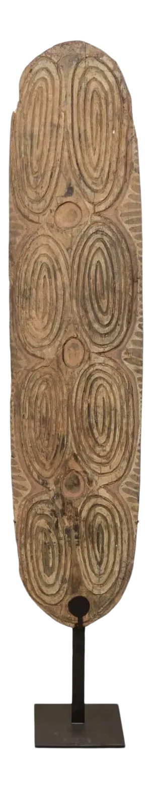 Mid 20th Century Oceanic War Shield, Papua New Guinea