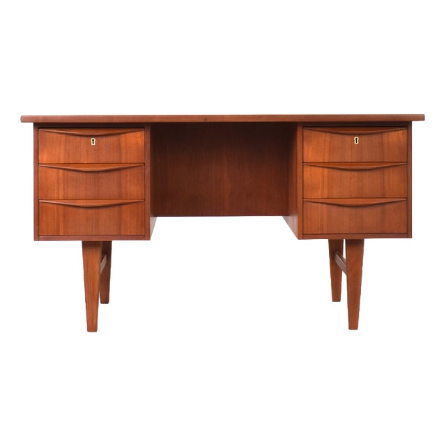 Mid-Century Modern Danish Teak Executive Desk, 1960s For Sale