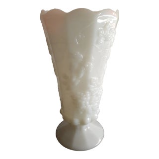 1950s Westmoreland Milk Glass Pedestal Grape Vase For Sale