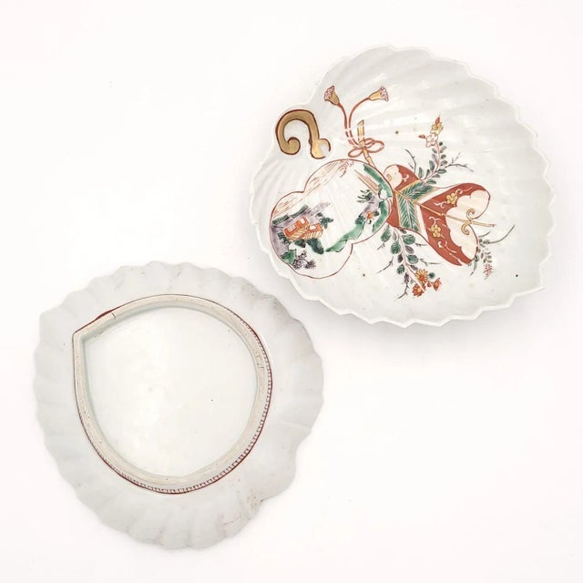 19th Century Pair of Kutani Leaf Dishes, Japan, 19th Century For Sale - Image 5 of 9