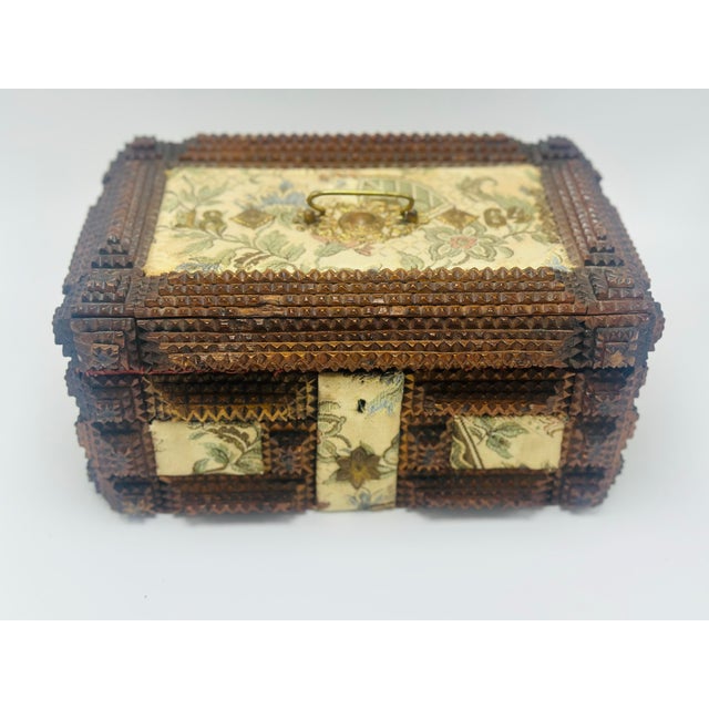 Late 19th Century Antique Tramp Art Box For Sale - Image 5 of 12
