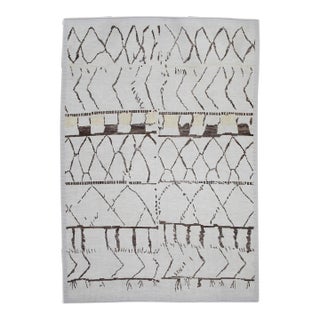 21st Century Modern Moroccan Style Wool Rug in Brown & Beige Design 9'3" X 13' For Sale
