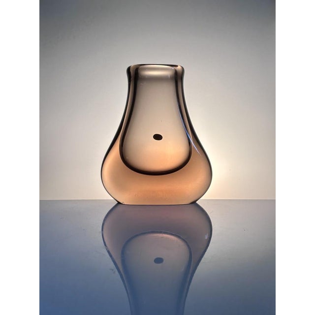 Sculptural Bohemian Smoked Glass Vase by Miroslav Klinger for Zelezny Brod ZBS, Czechoslovakia, 1950s For Sale - Image 16 of 17