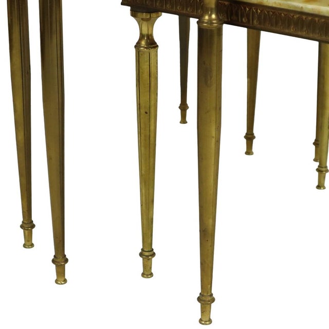 1950s Nesting Tables in Onyx Marble and Copper, France, 1950s, Set of 3 For Sale - Image 5 of 15