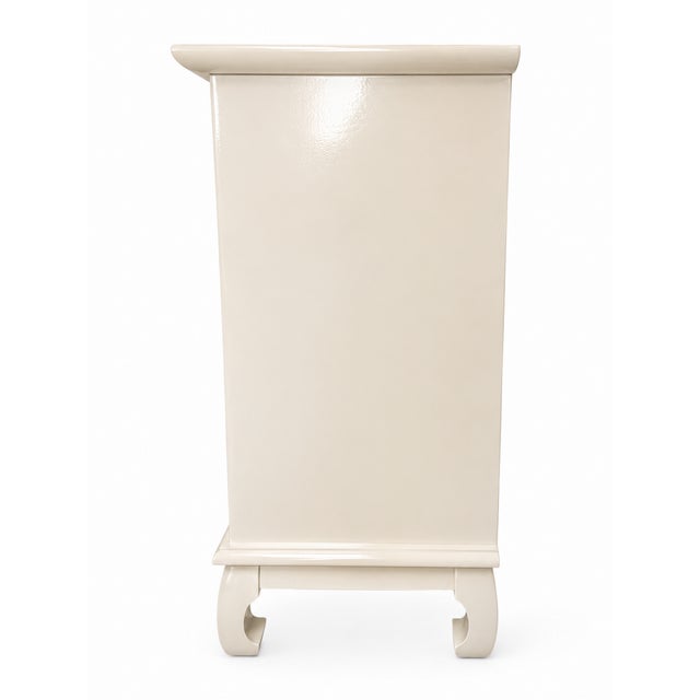 Mid 20th Century Vintage Asian-Inspired Lacquer Cabinet For Sale - Image 5 of 9