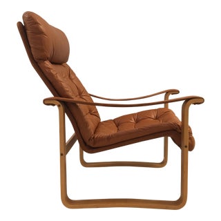 1970s Finnish Oy Bj Dahlqvist Vintage Tufted Leather and Bentwood Lounge Chair For Sale