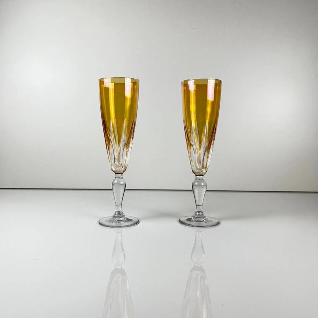 Yellow colored crystal champagne coupe duo cut crystal Dimensions: Diameter: 5.5 cm Height: 20 cm Very good general...