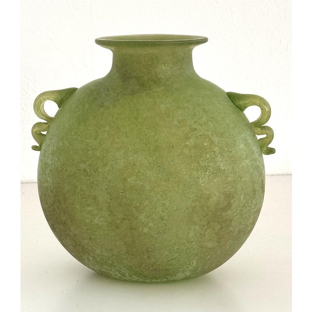Italian Green Murano Scavo Glass Vase attributed to Seguso Vetri d'Arte, 1970s For Sale - Image 10 of 11