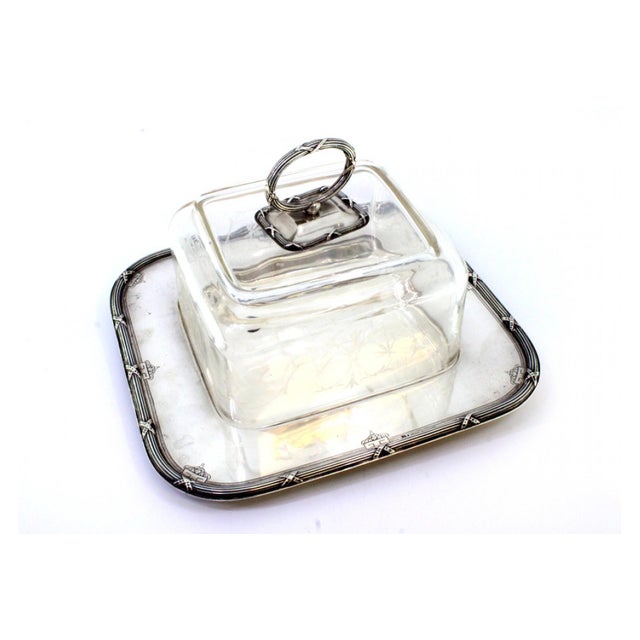 Silver Cheese Dish with Exposed Strips, Acid-Etched Glass Core and Knob Lid For Sale - Image 9 of 10