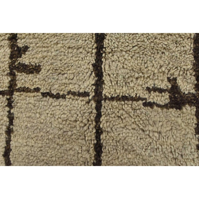Textile Moroccan Rug 6’1” X 9′ Gray Brown Wool Contemporary Hand-Knotted Carpet For Sale - Image 7 of 14