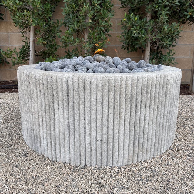 Not Yet Made - Made To Order Custom Limestone Texture Fire Pit With Fluted Edges With Fire Pebbles For Sale - Image 5 of 15