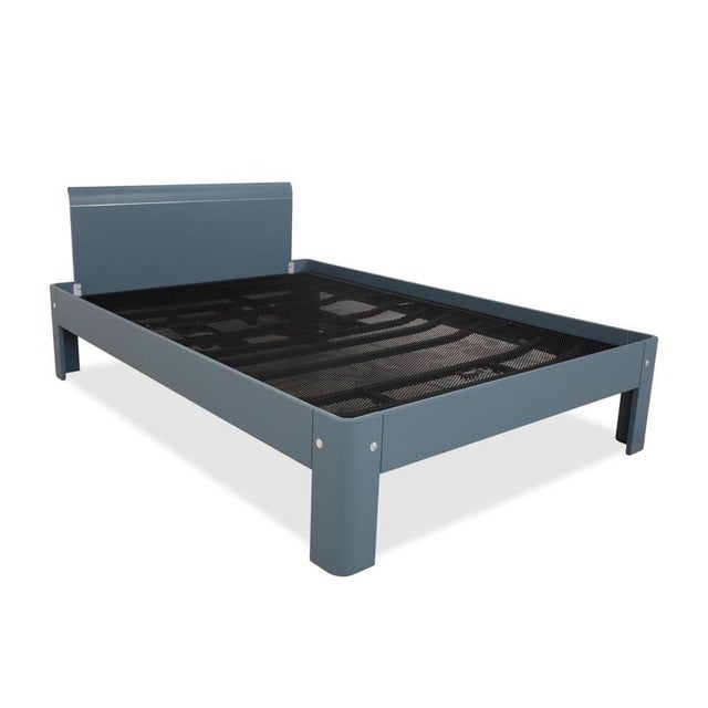 Modern Auronde 1500 Wooden Bed with Side Table from Auping For Sale - Image 3 of 18