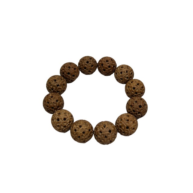 Asian Natural Sandalwood Pattern Carving Beads Hand Rosary Praying Bracelet For Sale - Image 3 of 7