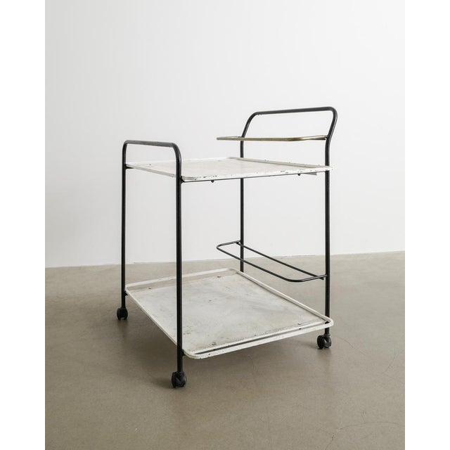 French Mid-Century Drink Serving Trolley in Black & White Metal & Brass by Mathieu Matégot, 1950s For Sale - Image 6 of 7