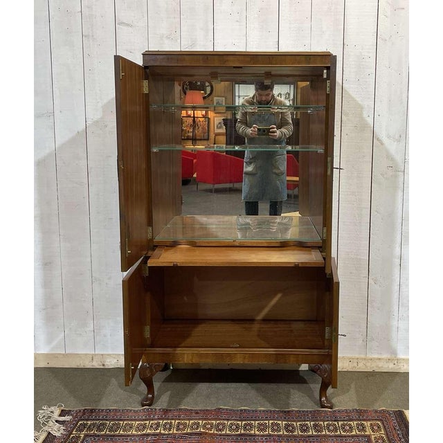 English Bar Buffet in Walnut and Walnut Burl, 1950s For Sale - Image 17 of 18