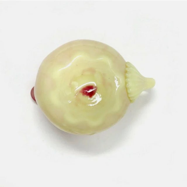 Mid 20th Century Pairpoint Ribbed Glossy Burmese Glass Creamer For Sale In Houston - Image 6 of 6