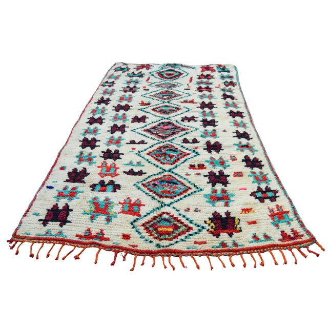 Mid 20th Century Vintage Moroccan Rug - 8'10'' X 4'2'' For Sale In New York - Image 6 of 11