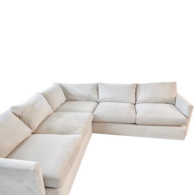 Experience luxurious lounging with this Crate & Barrel Lounge II 3-piece sectional, upholstered in View Fabric (Dove...