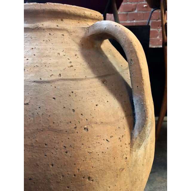 Italian Large 18th Century Terracotta Jar For Sale In Los Angeles - Image 6 of 9